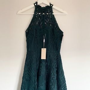 Two sisters the label Dress XS